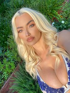 lindseypelas exclusive onlyfans leaked nudes