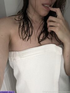 emilysequoia exclusive onlyfans leaked nudes