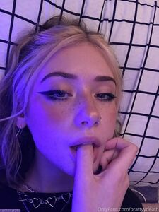 brattyydeath exclusive onlyfans leaked nudes