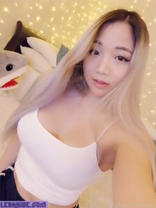 numi_r exclusive onlyfans leaked nudes