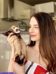 rieslin exclusive onlyfans leaked nudes