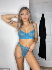 QUEENSLUTG aka gkiri new hot onlyfans leaked nudes