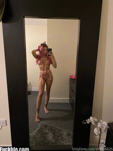 QUEENSLUTG aka gkiri new hot onlyfans leaked nudes