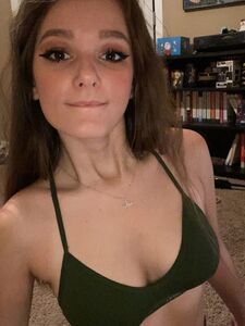 bratgf aka aaronxx new hot onlyfans leaked nudes