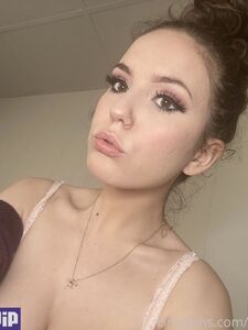 laura marie onlyfans leaks nude photos