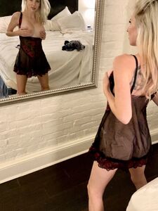 Elle Knox onlyfans leaks nude photos