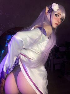 AstasiaDream (899 pictures)