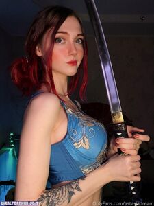 AstasiaDream (899 pictures)