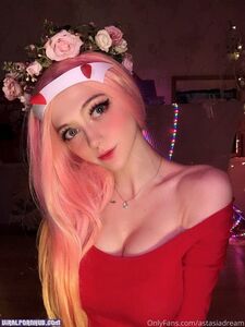 AstasiaDream (899 pictures)