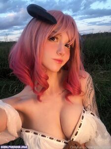 AstasiaDream (899 pictures)