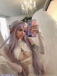 AstasiaDream (899 pictures)