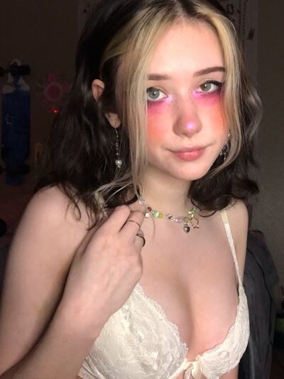 brattyydeath exclusive onlyfans leaked nudes