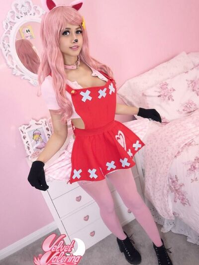 Reese by VelvetValie (64 pictures)