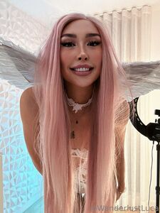 Wanderlustluca Angel set