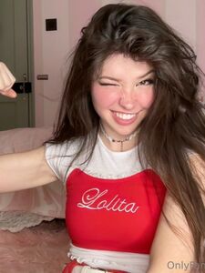 Belle Delphine Cute Laptop Selfies Onlyfans Leaks Album